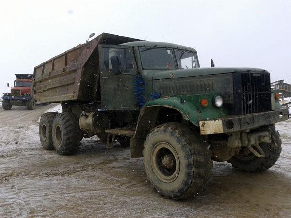 KrAZ 255 - βαριά οχήματα εκτός δρόμου εκτός δρόμου