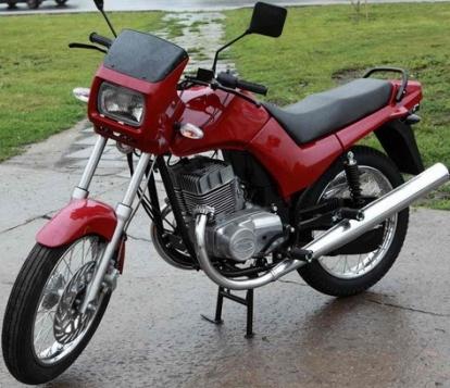 Αναθεώρηση της μοτοσικλέτας Jawa 350 Premier