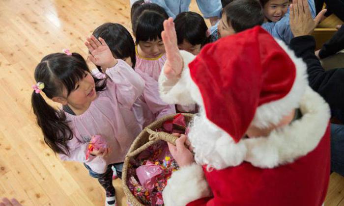 Τι μοιάζει ο Ιαπωνικός Άγιος Βασίλης;