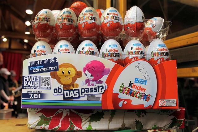 σοκολάτα αυγό kinder έκπληξη 