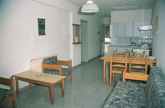 napa prince hotel apts 3 φωτογραφίες 